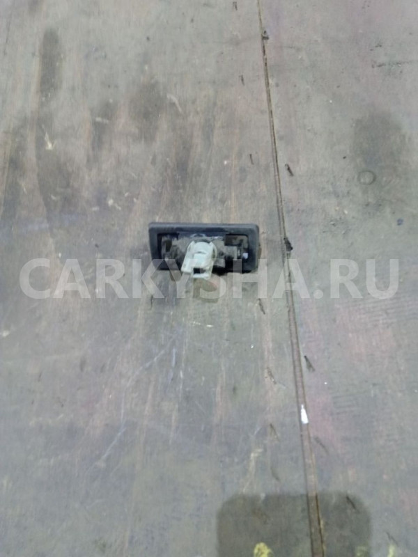 Фонарь подсветки номера Nissan Almera G15 (2012—2018) Nissan Almera оригинальный номер 265109Y00A