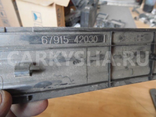 Накладка порога (внутренняя) Toyota RAV4 III рестайлинг (2009—2016) Toyota RAV 4 оригинальный номер 6791542030B0