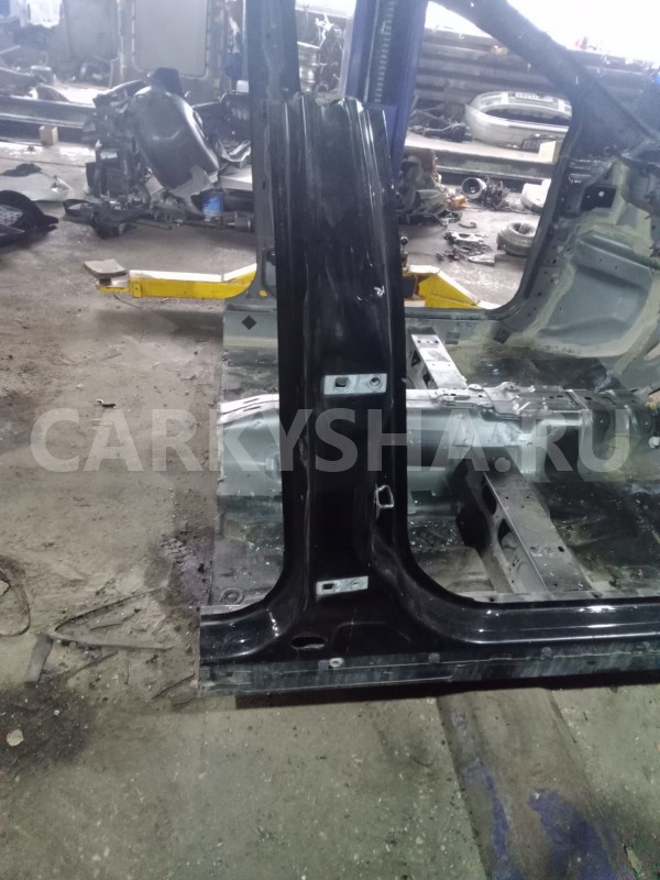 Средняя стойка кузова правая Ford Focus 3 Ford Focus 