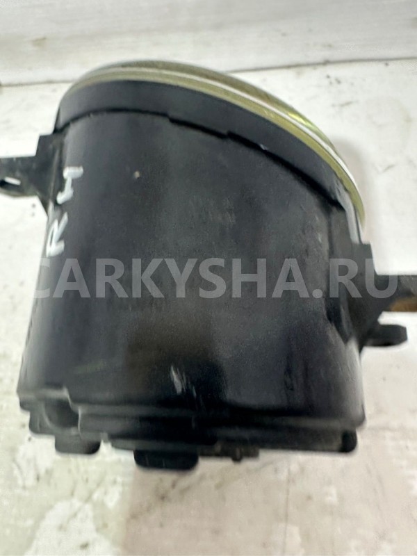 Птф правая Toyota Yaris 2005-2011 Lexus IS оригинальный номер 812100D041