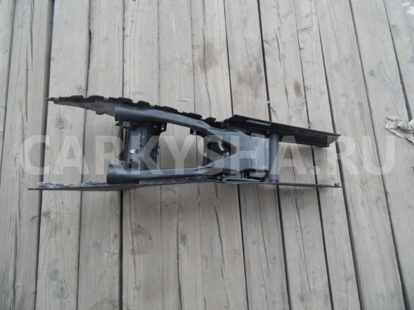 Консоль Volkswagen Passat B6 (2005—2010) Volkswagen Passat оригинальный номер 3C1863243