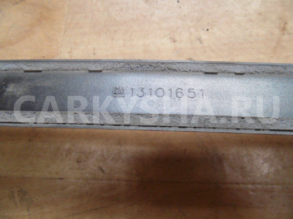 Накладка на дверь Opel Vectra C (2002—2005) Opel Vectra оригинальный номер 13101651