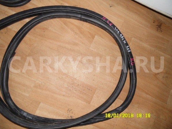 Уплотнитель двери Mitsubishi Lancer X (2007—2010) Mitsubishi Lancer 