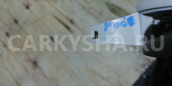 Крючок Ford Focus III (2011—2015) Ford Focus оригинальный номер bm51a290c14abw