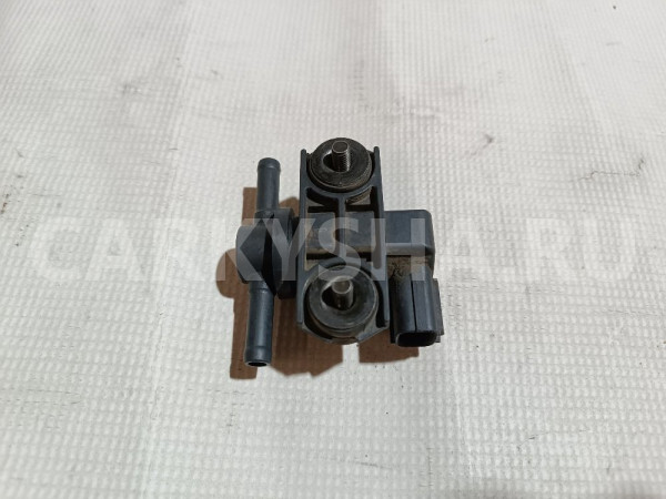 Клапан вакуумный Honda Inspire оригинальный номер 1362003040