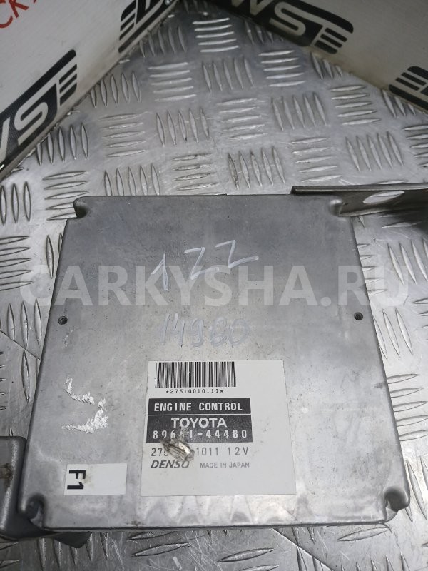 Блок управления ДВС Toyota ISis 