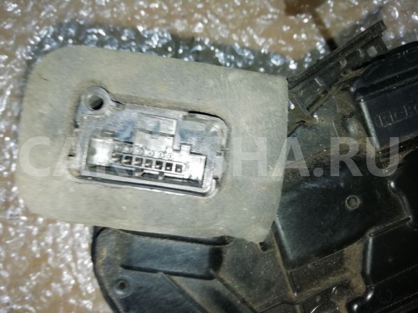 Замок двери Volkswagen Polo V (2009—2015) Volkswagen Polo оригинальный номер 5k4839015f