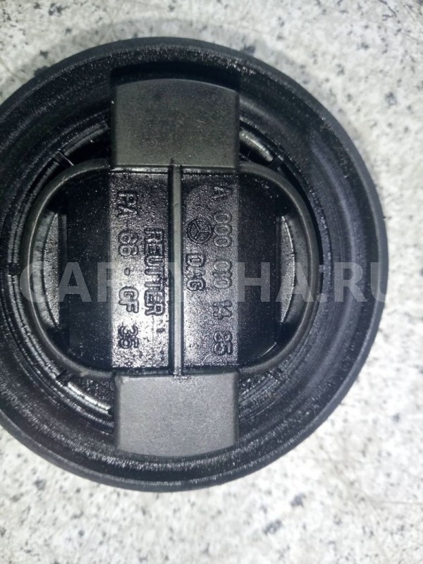Крышка маслозаливной горловины Mercedes-Benz E-класс W212/S212/C207/A207 рестайлинг (2013—2016) Mercedes-Benz E-klasse оригинальный номер A0000101485