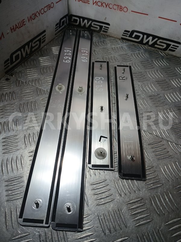 Накладка на порог салона Lexus GS 