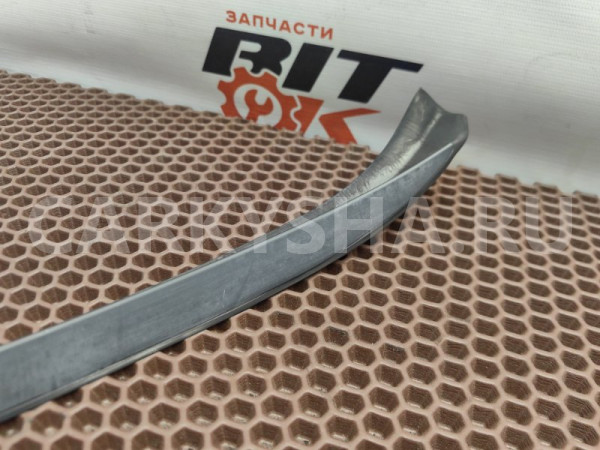 Молдинг лобового стекла BMW 3er оригинальный номер 51 13 7 265 164, 51 13 7 265 164, 51137265164, 7265164