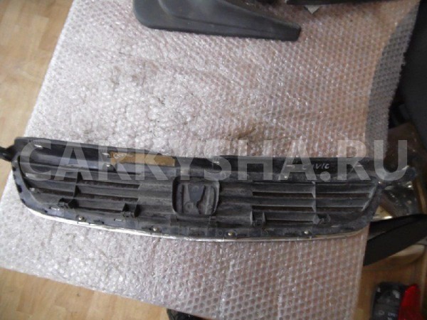 Решетка радиатора Honda Civic VIII (2005—2009) Honda Civic 