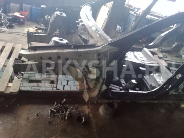 Лонжерон левый Mercedes GL X164 Mercedes-Benz G-klasse 