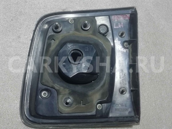 Фонарь задний левый внутренний Nissan Patrol 2012 Nissan Patrol оригинальный номер 265551LB1A