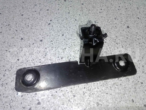 Кронштейн Mercedes-Benz M-класс W164 рестайлинг (2008—2011) Mercedes-Benz M-klasse оригинальный номер a1648200014