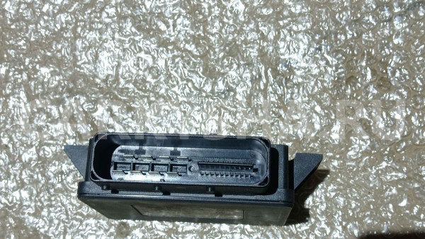 Блок управления парковочным тормозом Audi Q5 I (2008—2012) Audi 200 оригинальный номер 8K0907801F