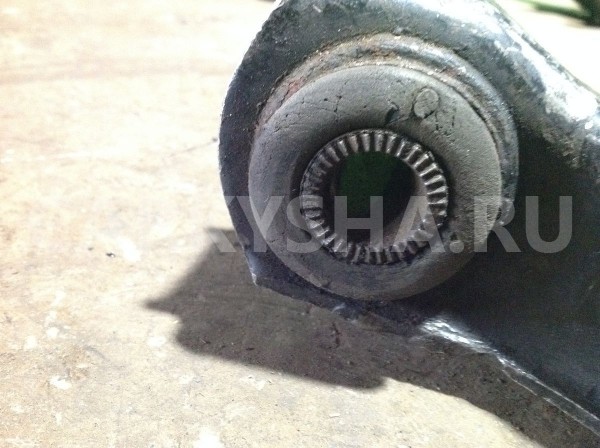 Рычаг Mitsubishi Pajero I (1982—1991) Mitsubishi i оригинальный номер Mb109648