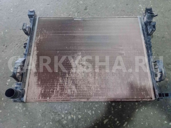 Радиатор основной Renault Duster I рестайлинг (2015—2021) Renault 15 оригинальный номер 214106179R