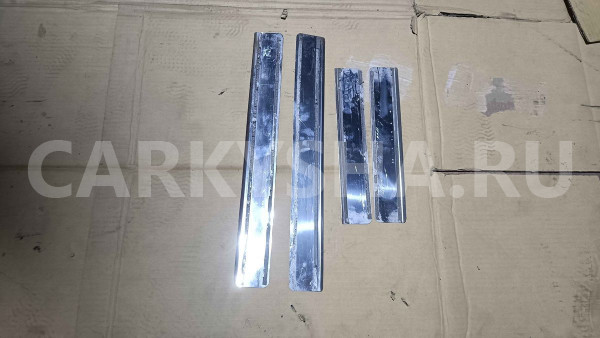 Накладка порога (внутренняя) Skoda Fabia II (2007—2010) Skoda Fabia 