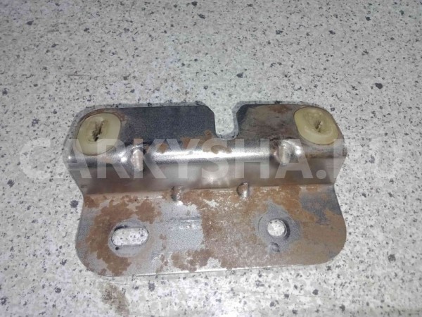 Кронштейн Renault Duster I рестайлинг (2015—2021) Renault 15 оригинальный номер 9at906992