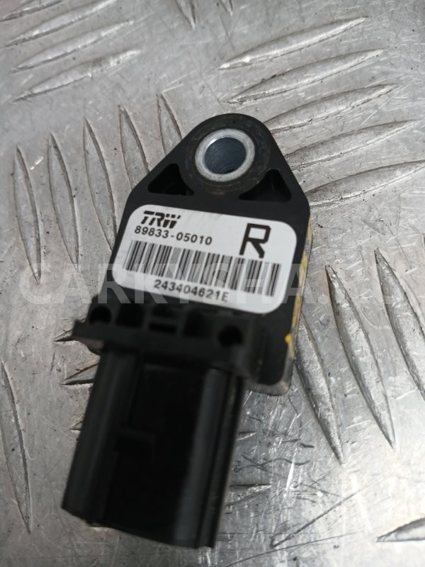 Датчик AIRBAG Toyota Avensis 