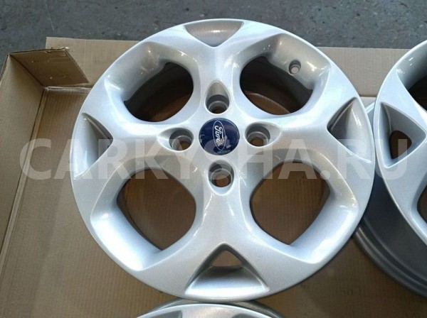 Оригинальные литые диски Ford Fiesta 6 Ford Fiesta оригинальный номер 8v211007ga