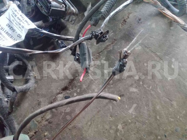 Проводка (коса) Renault Duster I рестайлинг (2015—2021) Renault 15 оригинальный номер 240802766r