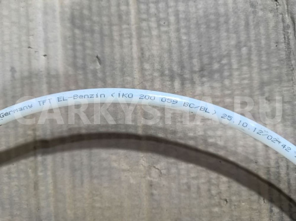 Трубка топливная Skoda Octavia II рестайлинг (2008—2013) Skoda Octavia оригинальный номер 1k0200059bl