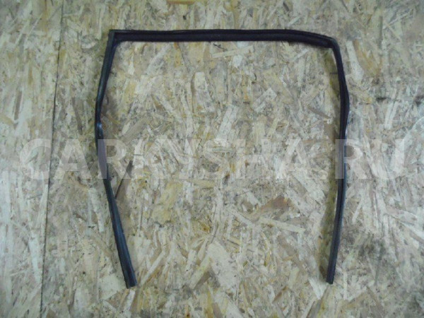 Уплотнитель стекла двери Toyota Camry XV40 (2006—2009) Toyota Camry оригинальный номер 68152-06030