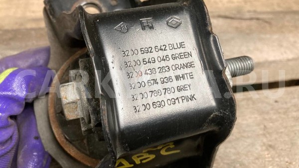 Опора двигателя Renault Logan Sandero Daster K4M Renault 14 оригинальный номер 8200592642