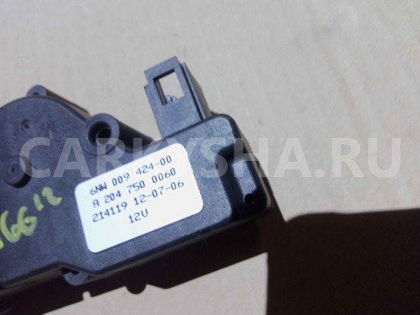 Активатор замка багажника Mercedes ML W166 2012 Mercedes-Benz M-klasse оригинальный номер a2047500060