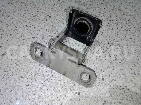 Петля двери багажника Renault Sandero I (2009—2014) Renault 14 оригинальный номер 844007338R