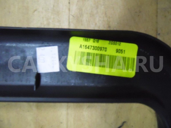 Накладка стекла Mercedes-Benz M-класс W164 рестайлинг (2008—2011) Mercedes-Benz M-klasse оригинальный номер A1647300970