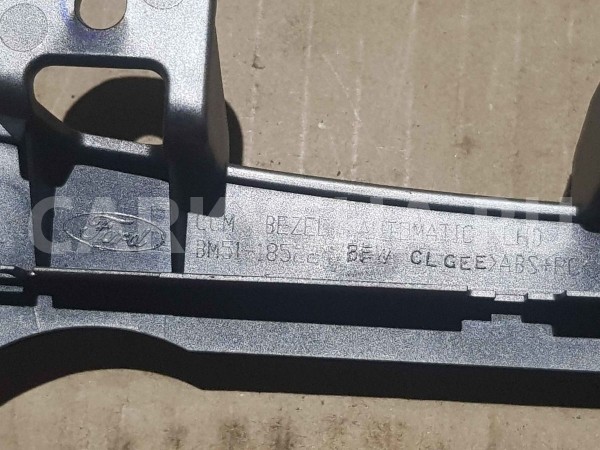 Накладка торпедо Ford Focus III (2011—2015) Ford Focus оригинальный номер bm5118522bew