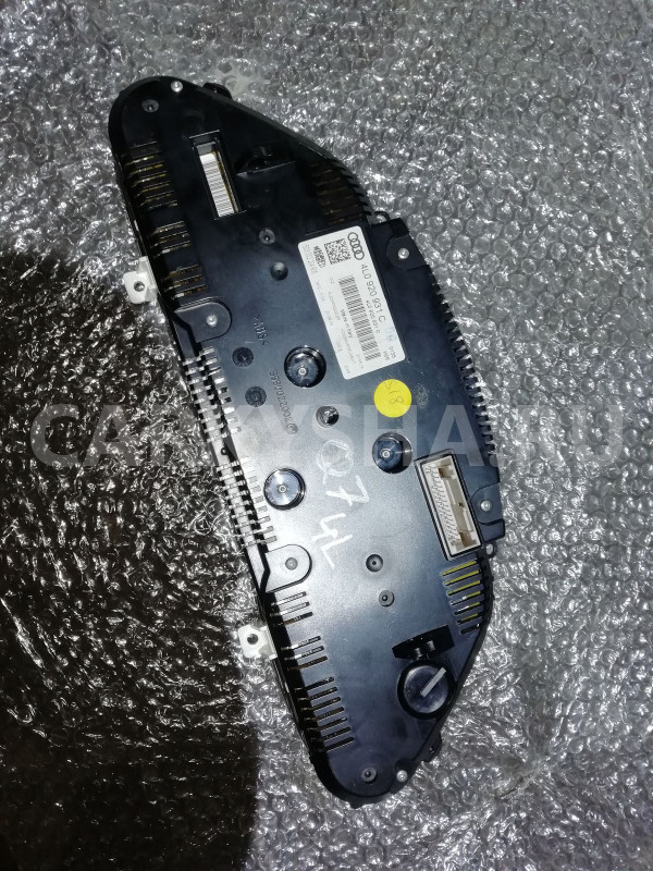 Панель приборов Audi Q7 4L (2005—2009) Audi 200 оригинальный номер 4l0920931c