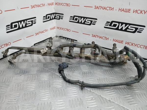 Форсунка топливная Nissan Serena 