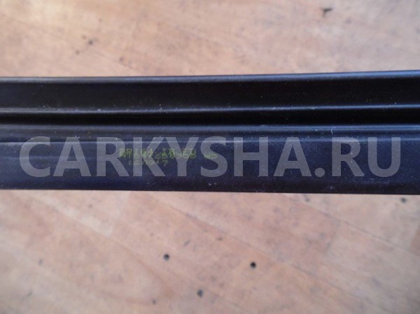 Накладка стекла Mercedes-Benz M-класс W164 рестайлинг (2008—2011) Mercedes-Benz M-klasse оригинальный номер A1647250965