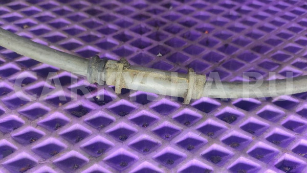 Тросик спидометра Nissan Terrano WD21 Nissan Terrano оригинальный номер 2505037G00