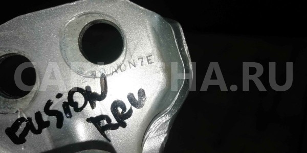 Петля двери Ford Fusion I рестайлинг (2005—2012) Ford Fusion оригинальный номер 1518394