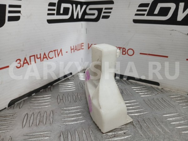 Крепление бампера Mazda CX-7 