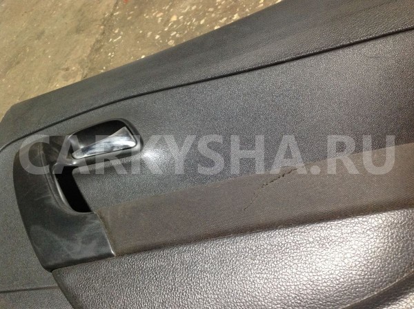 Обшивка двери Volkswagen Polo V (2009—2015) Volkswagen Polo оригинальный номер 6ru867212