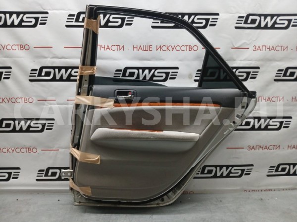 Дверь задняя правая Toyota Mark II 