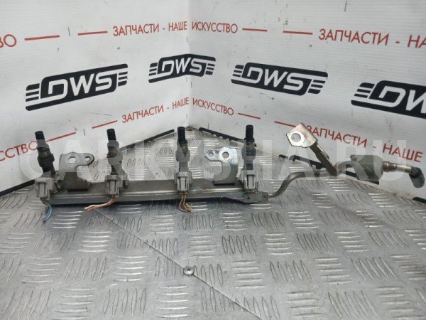 Форсунка топливная Nissan Tiida 