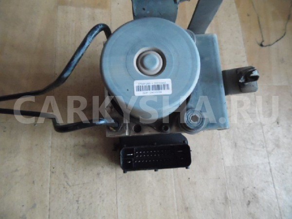 Блок ABS (насос) Hyundai Solaris I (2010—2014) Hyundai Solaris оригинальный номер 589204L100