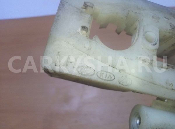 Кронштейн ручки Kia Rio III (2011—2015) Kia Rio 