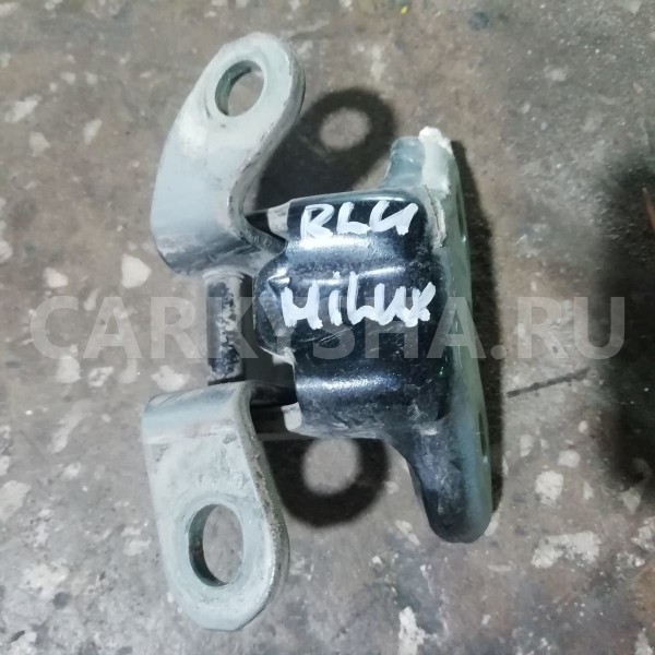 Петля двери Toyota Hilux VII рестайлинг (2011—2015) Toyota Hilux оригинальный номер 687600K020