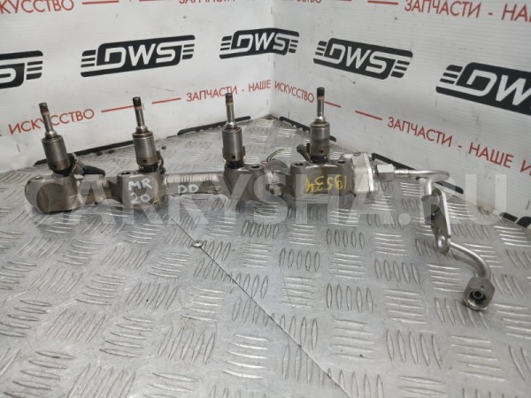 Форсунка топливная Nissan Serena 