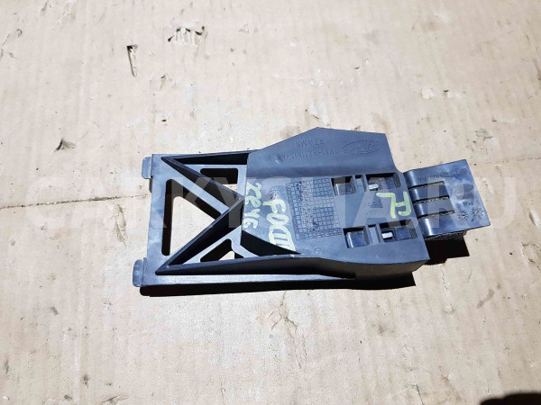 Кронштейн Ford Focus III (2011—2015) Ford Focus оригинальный номер bm51a211b15ae