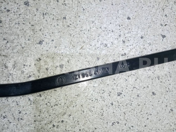 Поводок стеклоочистителя Skoda Octavia II рестайлинг (2008—2013) Skoda Octavia оригинальный номер 1z1955410a