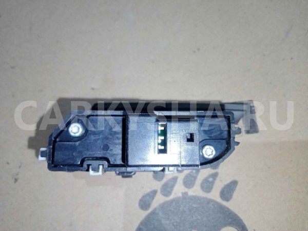 Кнопка центрального замка Mercedes-Benz M-класс W164 рестайлинг (2008—2011) Mercedes-Benz M-klasse оригинальный номер a2518200910