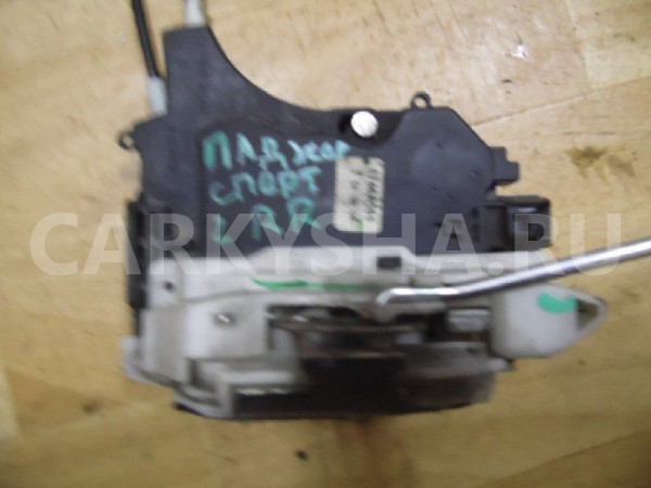 Замок двери Mitsubishi Pajero Sport II рестайлинг (2013—2016) Mitsubishi i 